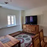 Mit Bergblick Auf Kremsmauer - Ruhig Und Hundefreundlich *