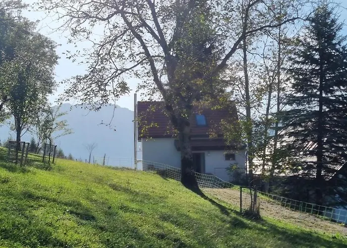 Mit Bergblick Auf Kremsmauer - Ruhig Und Hundefreundlich *